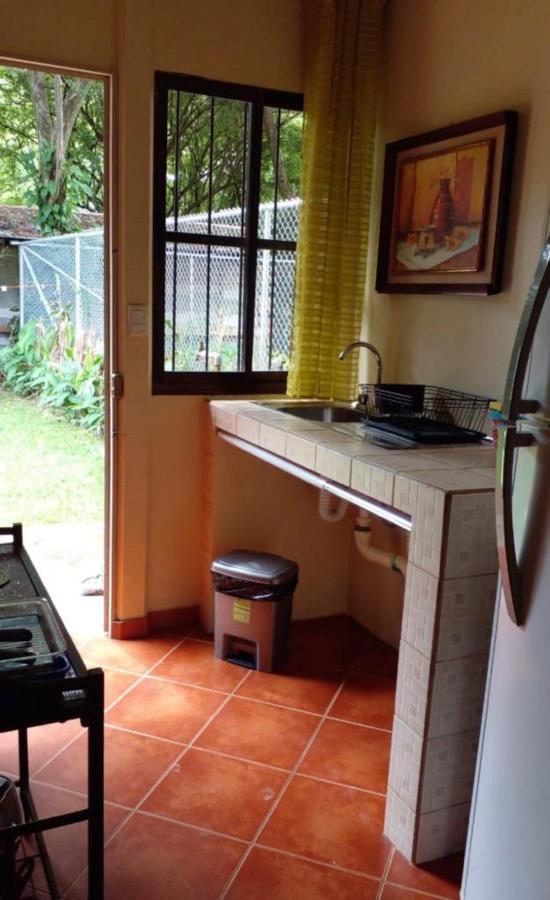 Casita El Sonido de las Aves Uvita Exterior foto